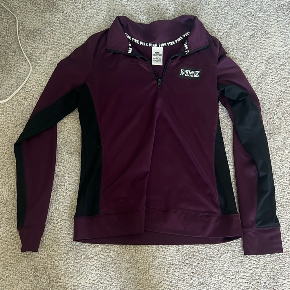 gently worn Victoria’s Secret PINK quarter zip